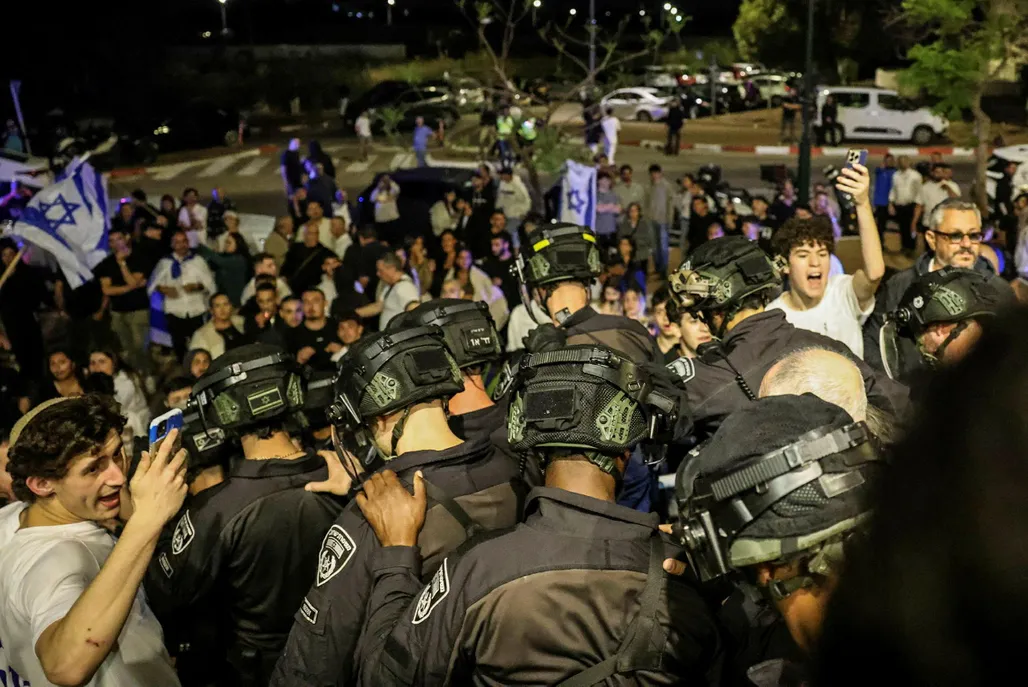 The Right-wing Israeli ‘Human Rights’ Group Fueling Racism, Censorship and Violence – Without Consequences | Haaretz